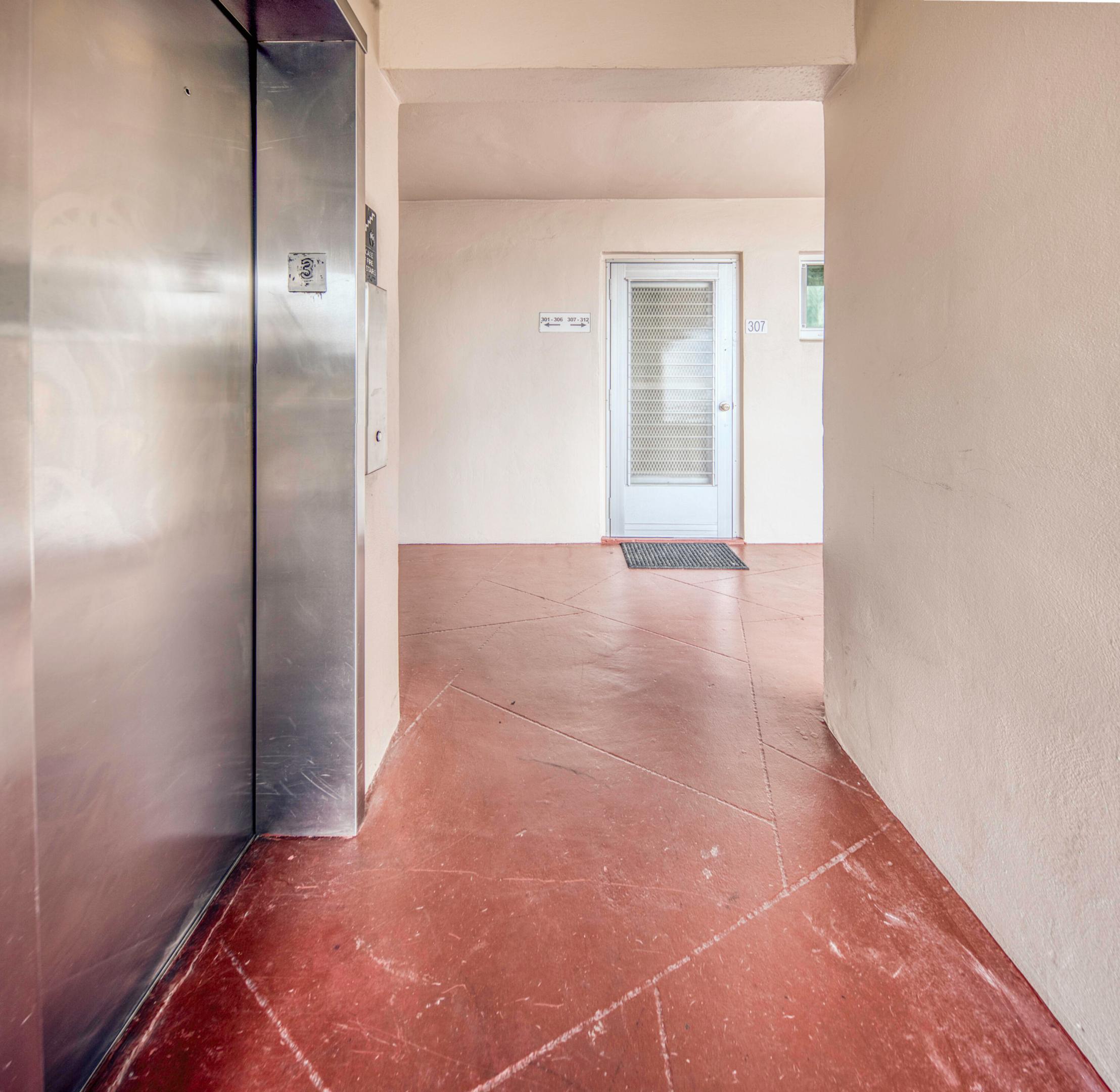 LAKE CLARKE GARDENS NO 19 COND DECL IN - Residential