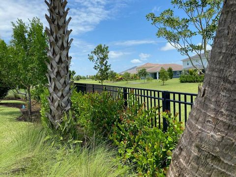 A home in Loxahatchee