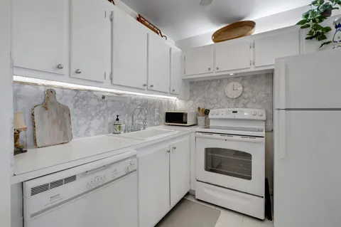 4030 Durham B, Deerfield Beach, FL MLS: R11091943