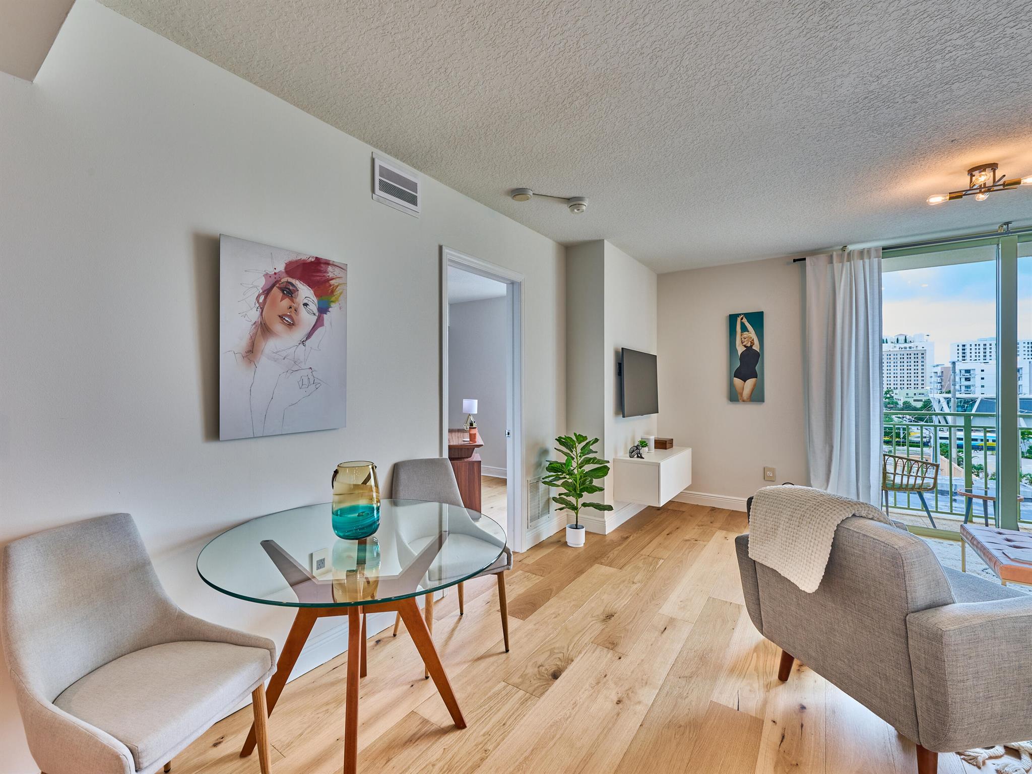 610 CLEMATIS CONDO - Residential