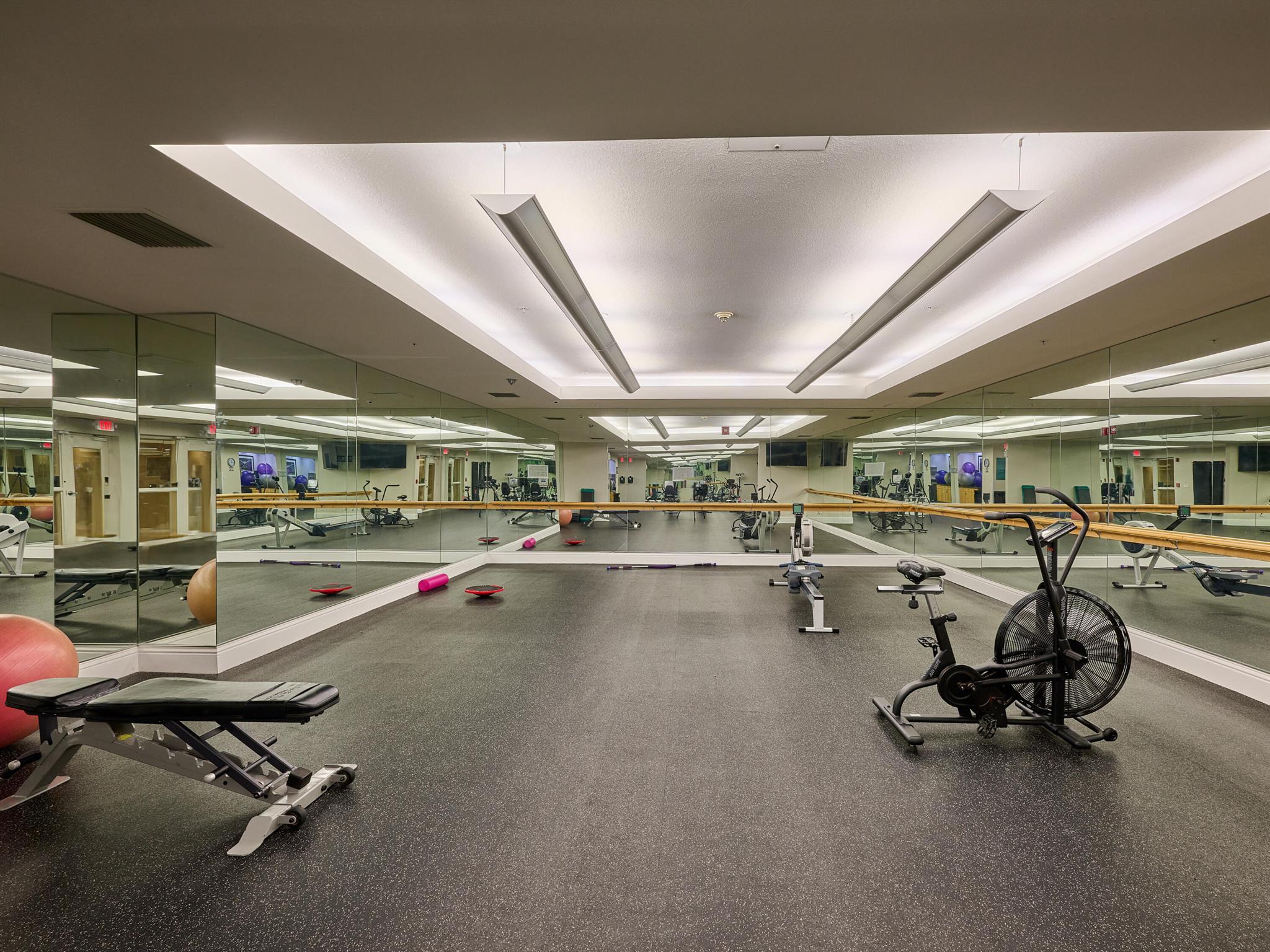 610 CLEMATIS CONDO - Residential