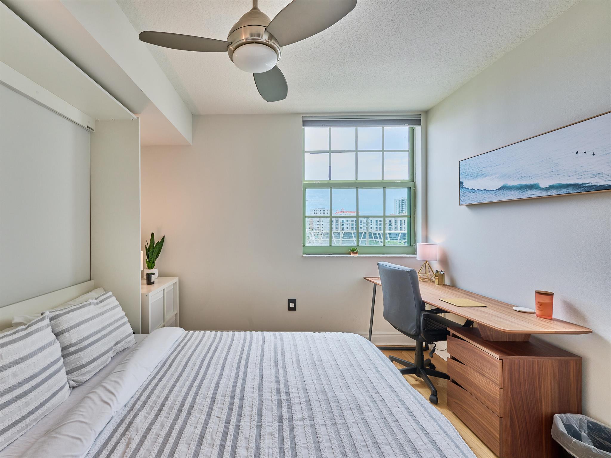 610 CLEMATIS CONDO - Residential