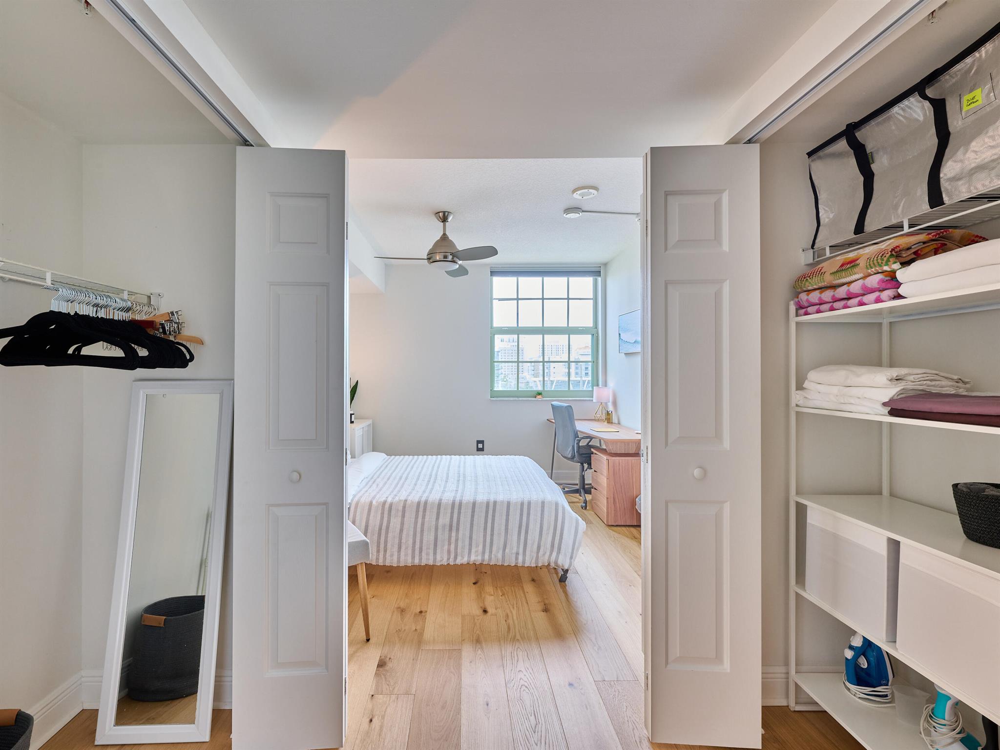 610 CLEMATIS CONDO - Residential