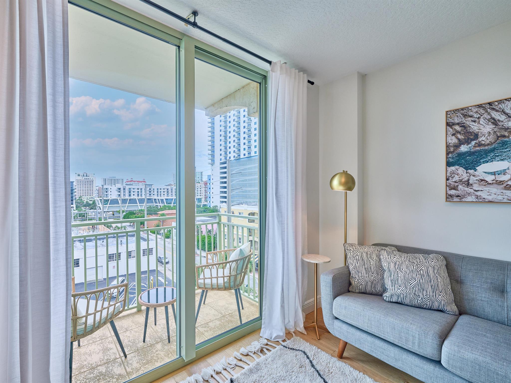 610 CLEMATIS CONDO - Residential