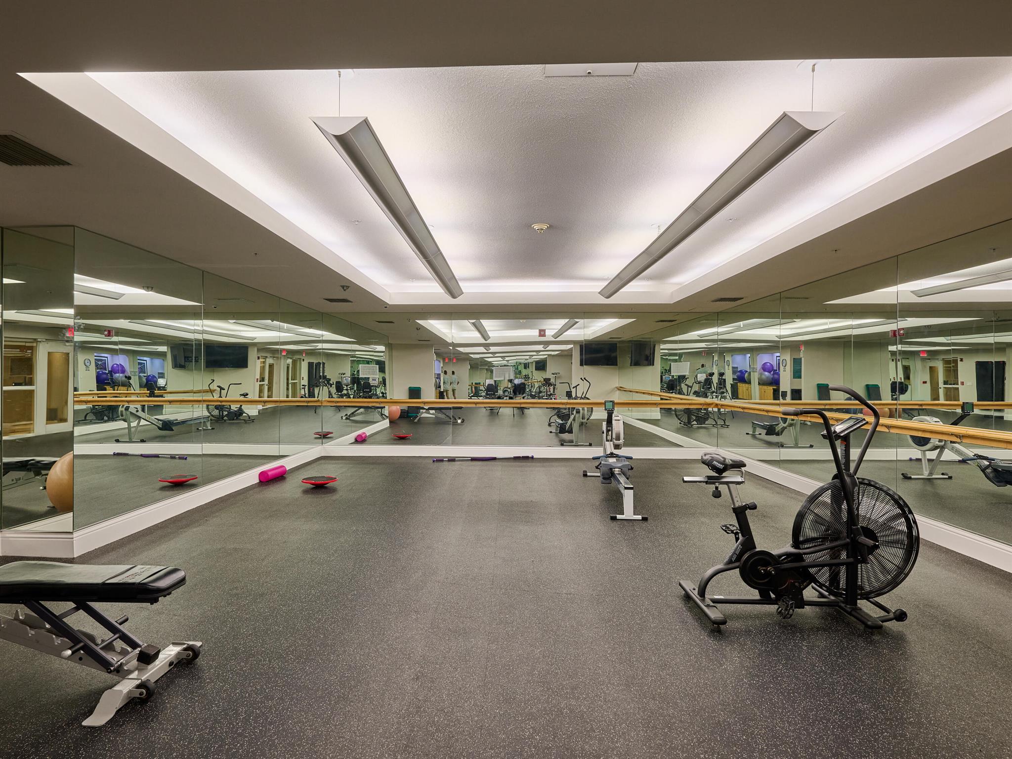 610 CLEMATIS CONDO - Residential