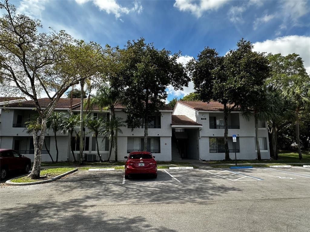 Photo of 731 Lyons Road #16108, Coconut Creek, FL 33063 (MLS # F10525095)
