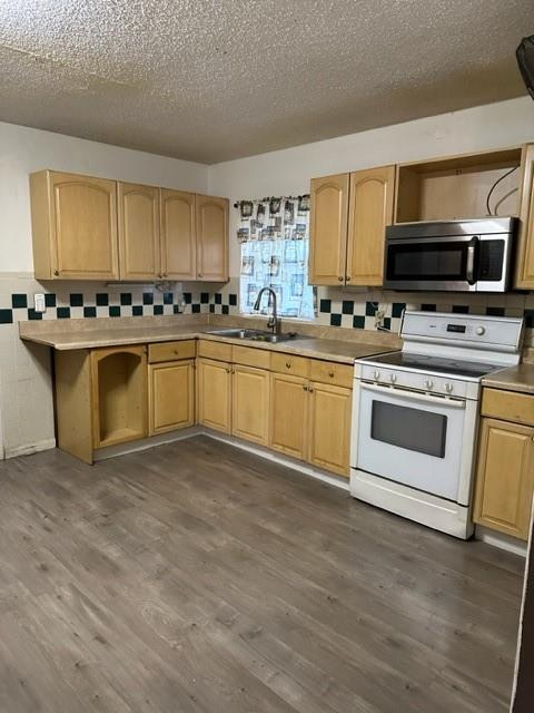 Vera Villas 2nd Sec 48-47 - Residential