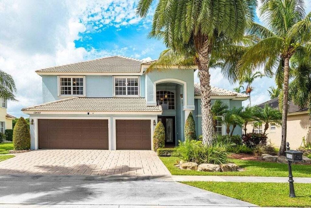Photo of 12437 Antille Drive, Boca Raton, FL 33428 (MLS # R11164975)