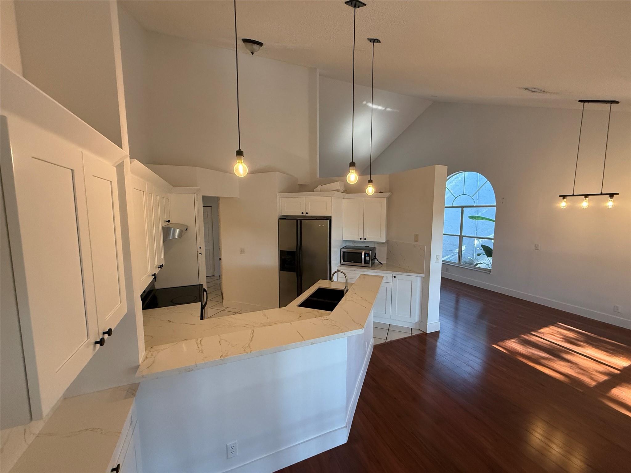 Embassy Lakes - Residential Lease