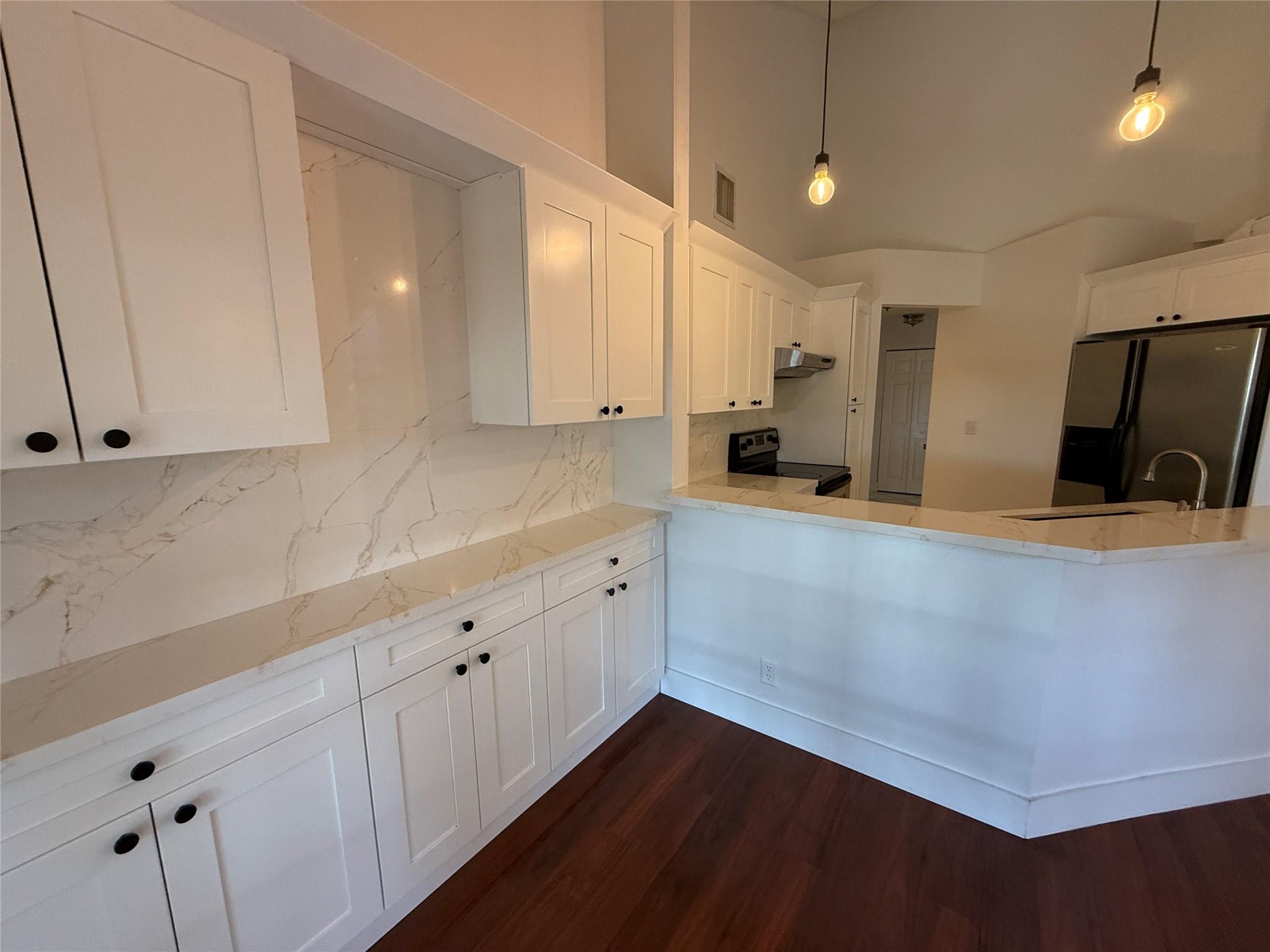 Embassy Lakes - Residential Lease