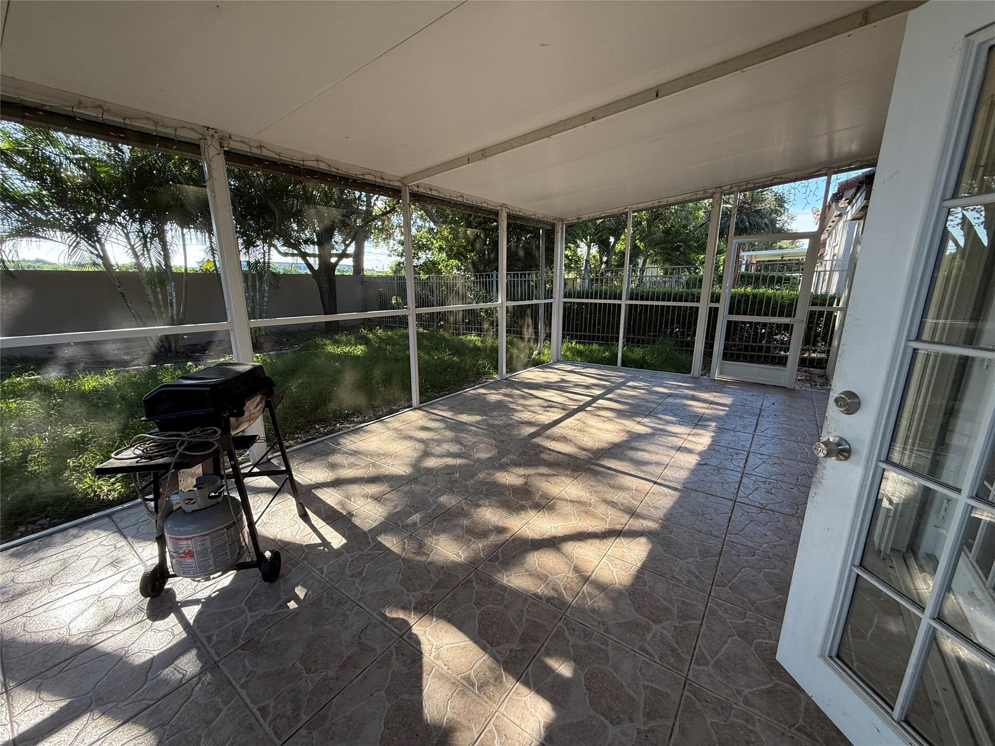 Embassy Lakes - Residential Lease