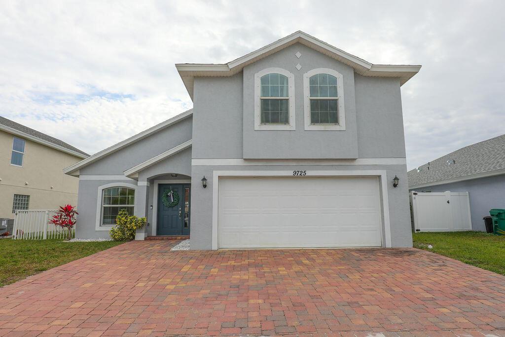 Looking for your dream rental? This stunning 4-bedroom, 2.5-bath fenced lakefront home has it all: Spacious Layout: Primary suite on the first floor, huge kitchen with quartz countertops, plus a 12x22 loft upstairs! Screened porch, fenced yard Just west of I-95, 15 minutes from the beach, and in the desirable gated Morningside community! Community includes pool, gym, park, and clubhouse
