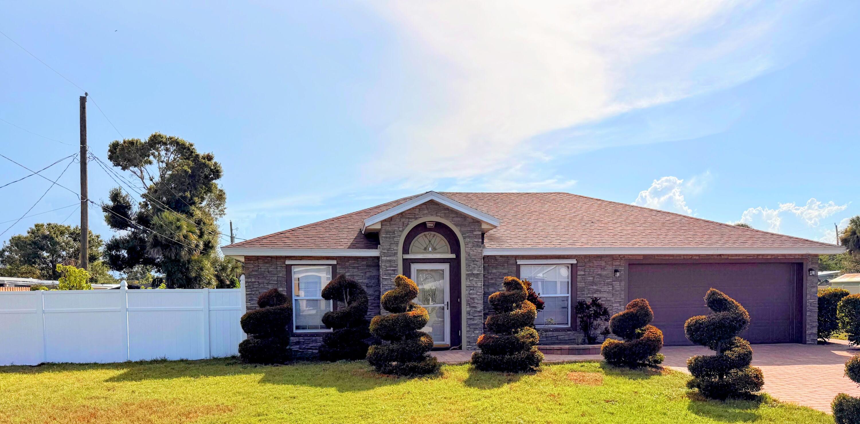 2075 4th Avenue SW 0