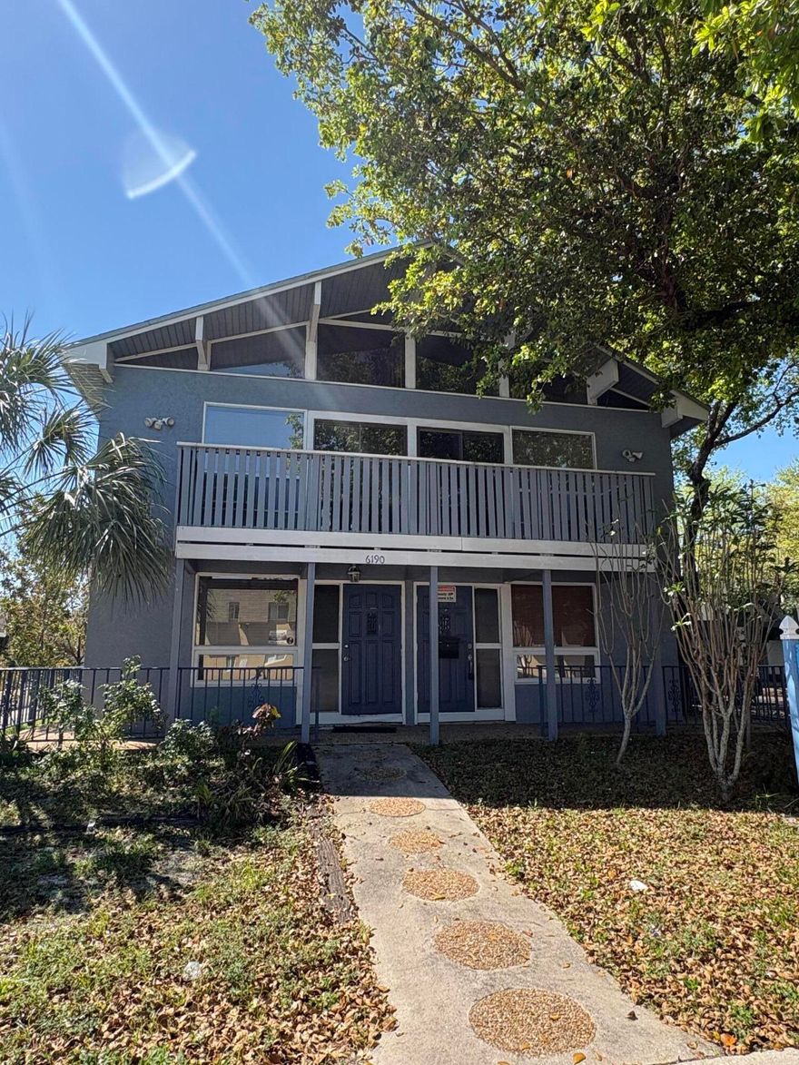 Freestanding building in super location. Close to major roadway including turnpike,I-95,595 and more. this building has 8 offices including reception area and 4 bathroom including one with shower also has lounge area with sink, gated parking, front and back entrance. **perfect for Medical, professional office , rental income, studio, Owner occupied or mix use. **Show and sell this beautiful building.  (Also for Lease)