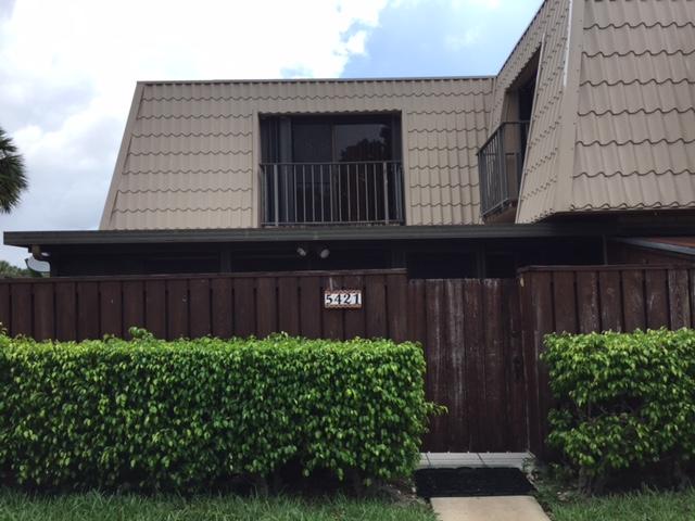 VILLAGE OF SANDALWOOD LAKES SOUTH - Residential