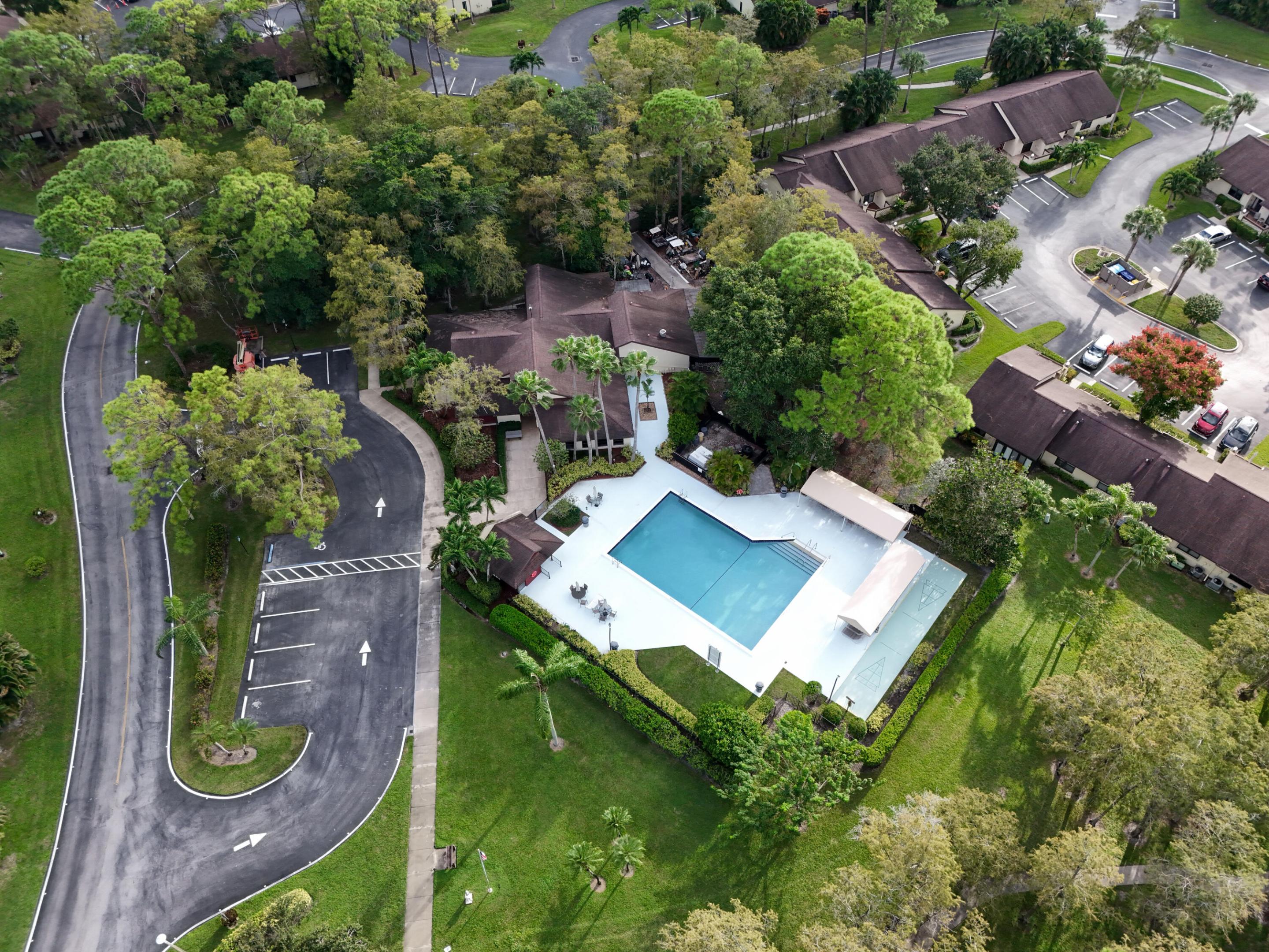 STRATHMORE GATE I UNIT ONE - Residential