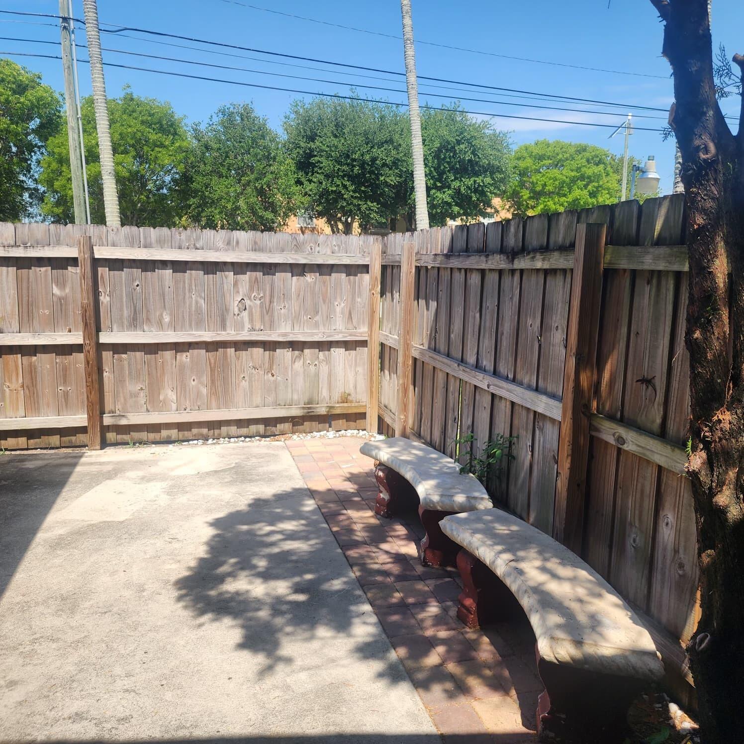 DAVIS PLACE - Residential
