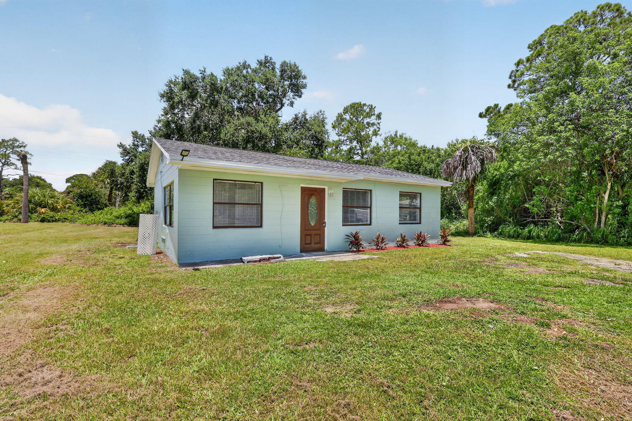 2205 N 44TH Street