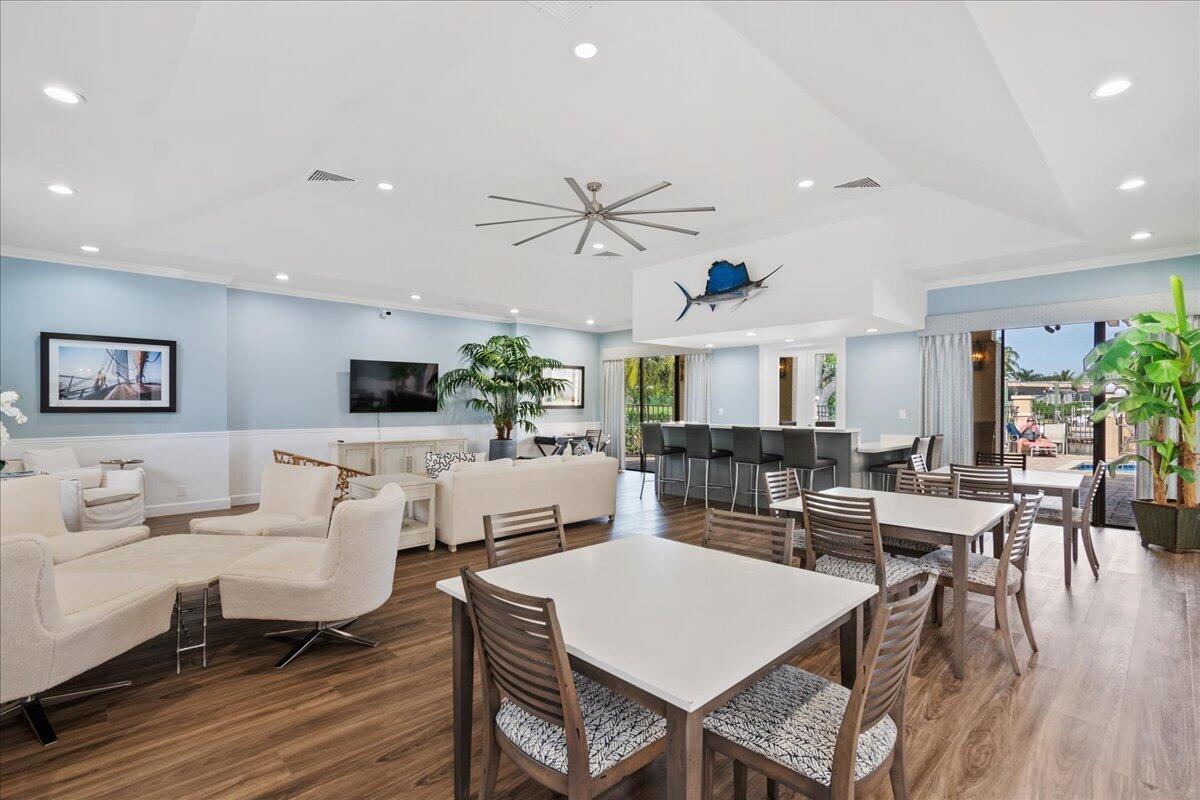 MARINERS COVE 1 - Residential Lease