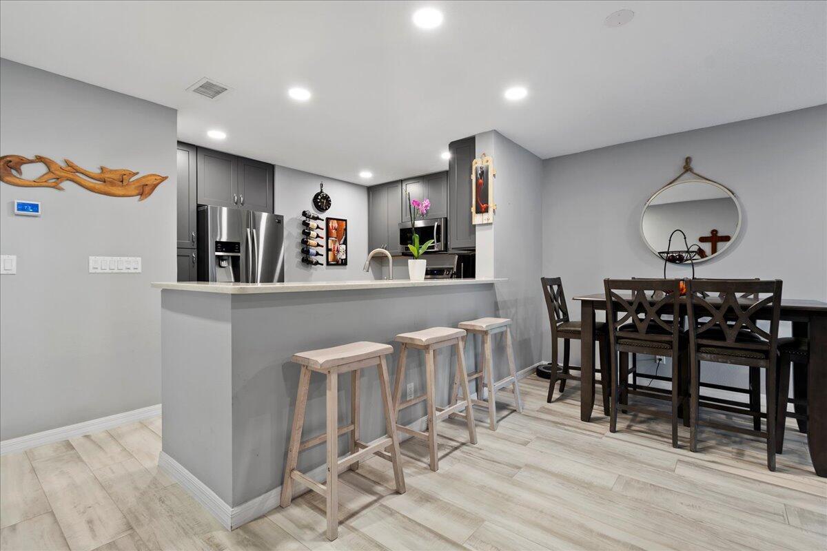 MARINERS COVE 1 - Residential Lease