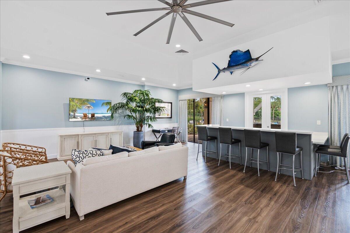 MARINERS COVE 1 - Residential Lease