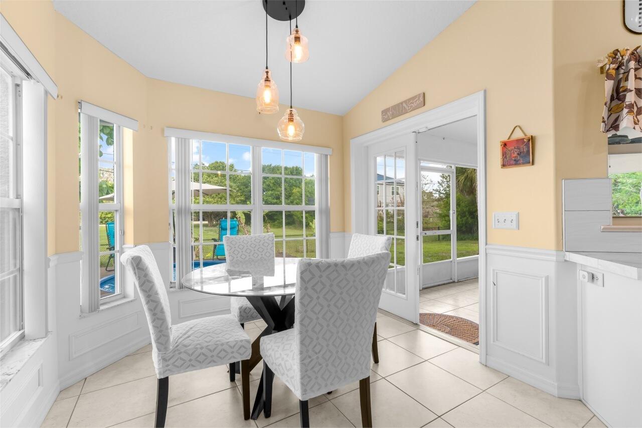 VERO LAKE ESTATES UNIT A - Residential