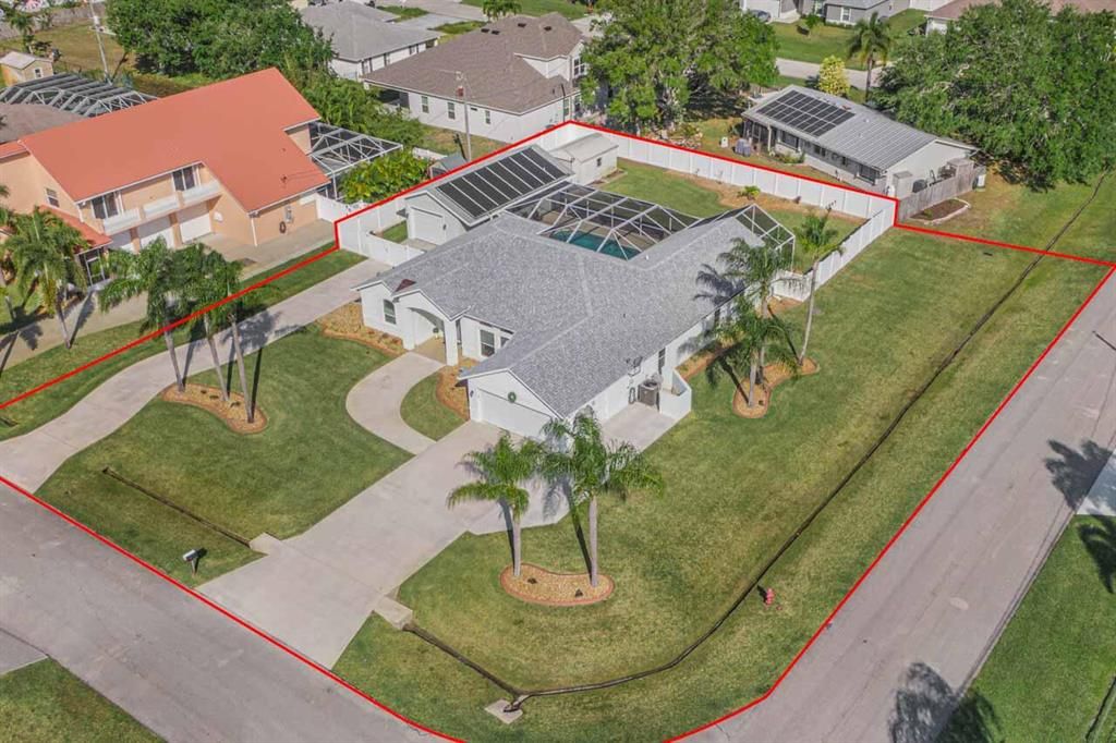 Photo of 2597 SE Alfonso Avenue, Port Saint Lucie, FL 34952 (MLS # R10875578)