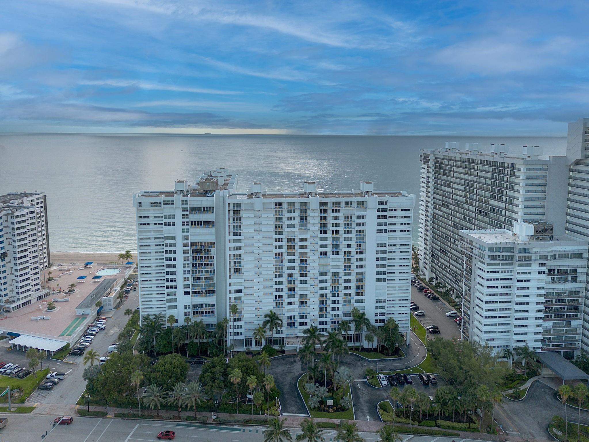 4300 N Ocean Blvd 15J