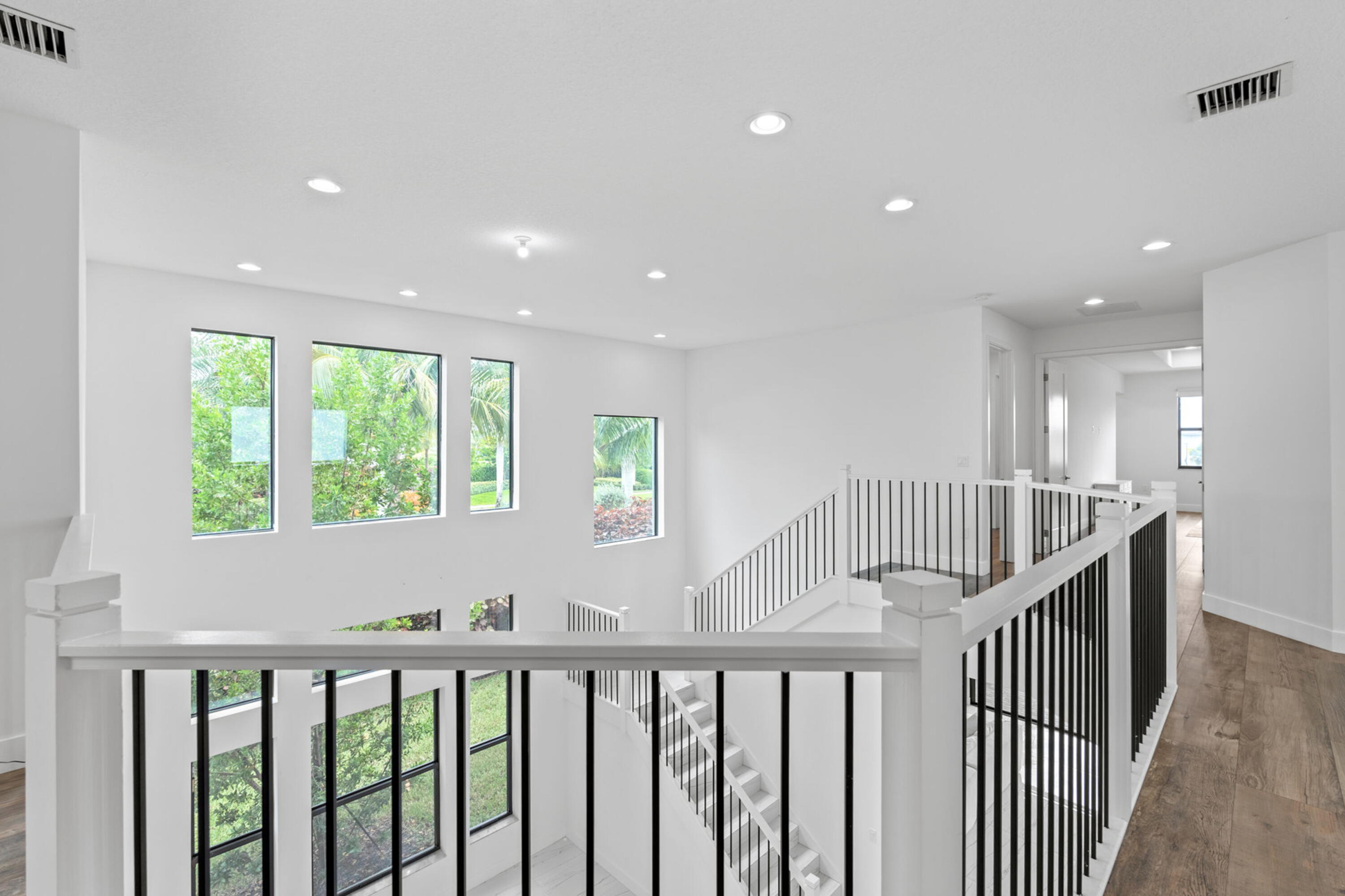 Lotus - Residential Lease