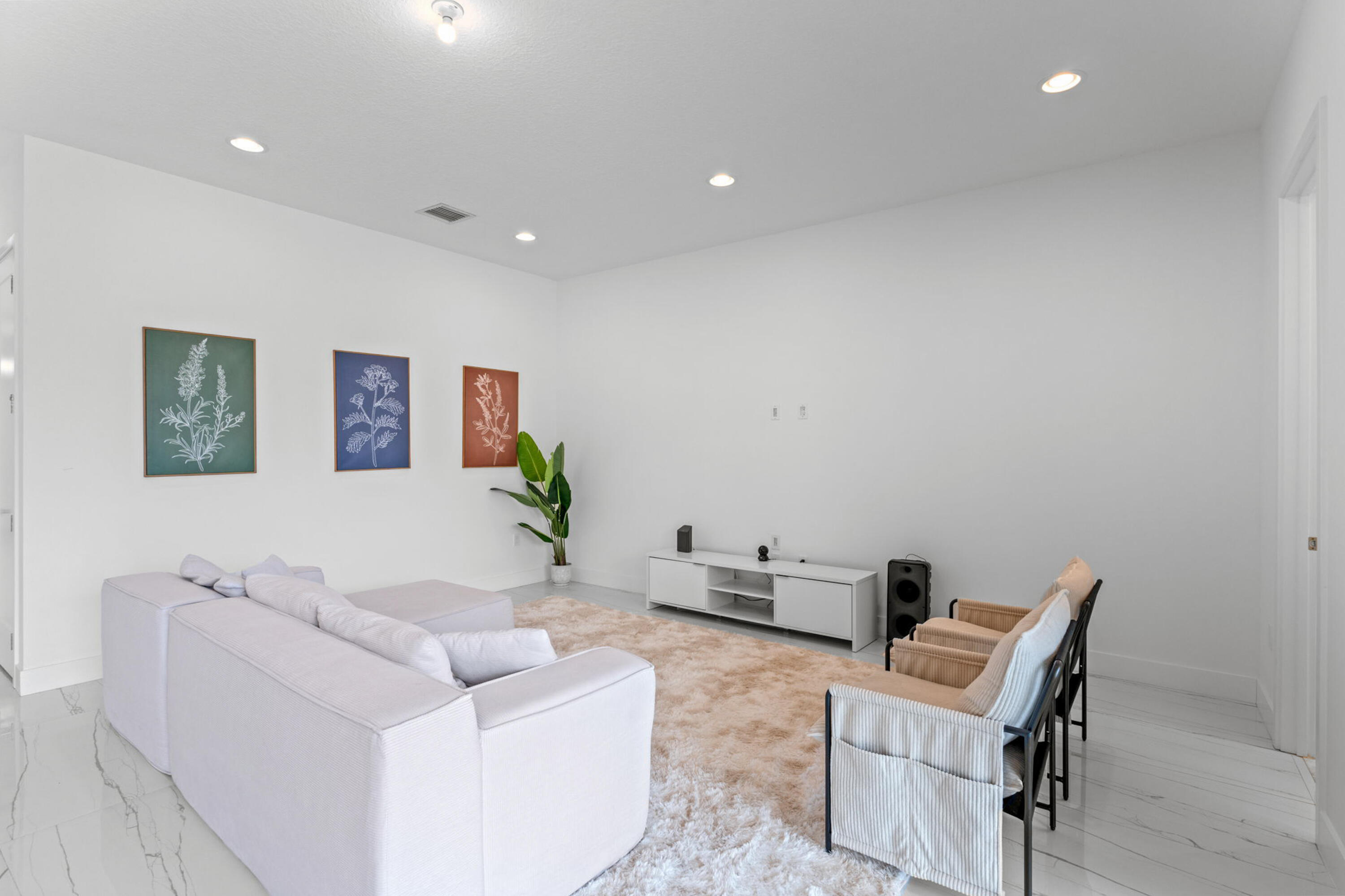 Lotus - Residential Lease