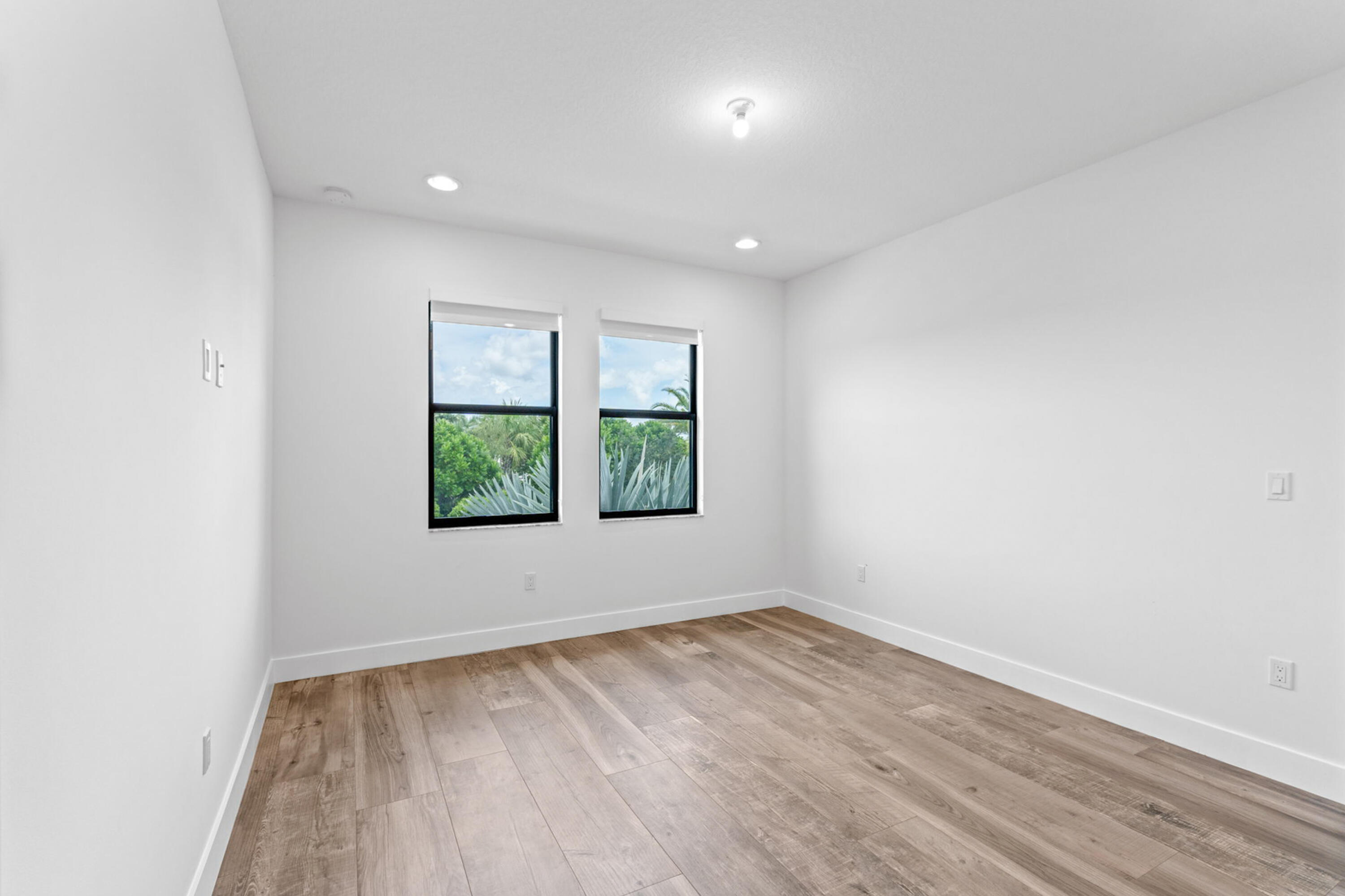 Lotus - Residential Lease