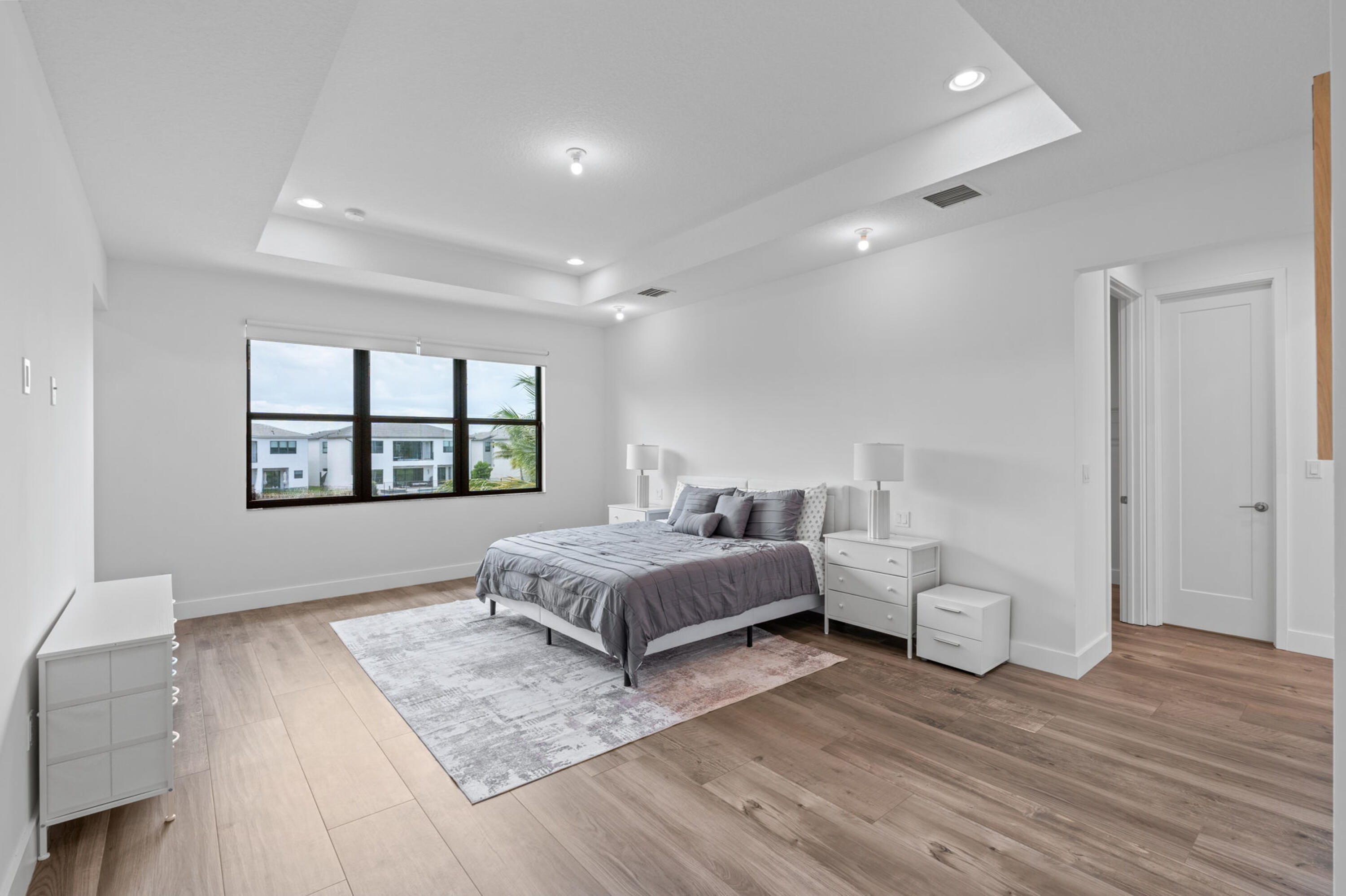 Lotus - Residential Lease