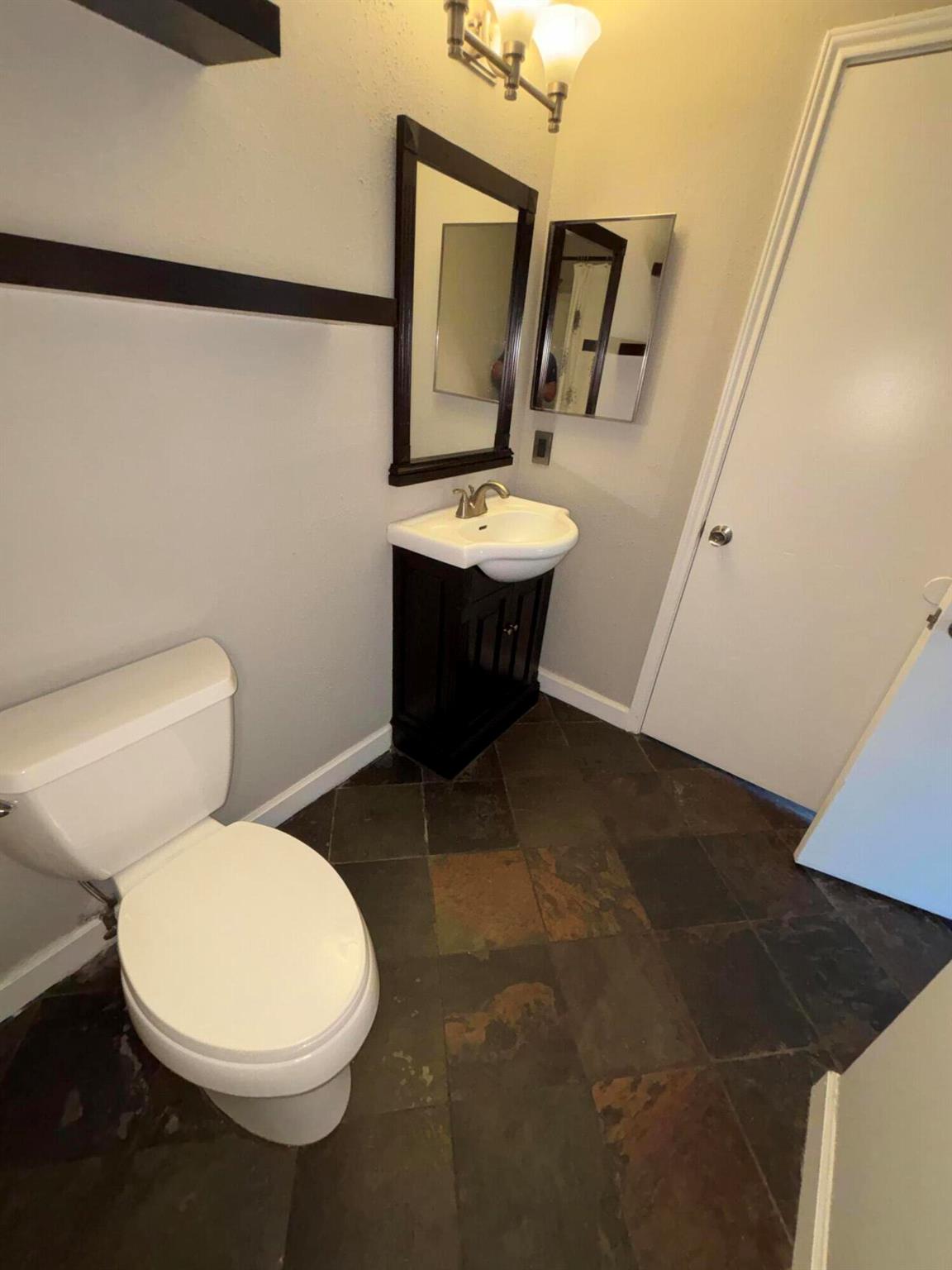 Sailboat Pointe Condos - Residential Lease