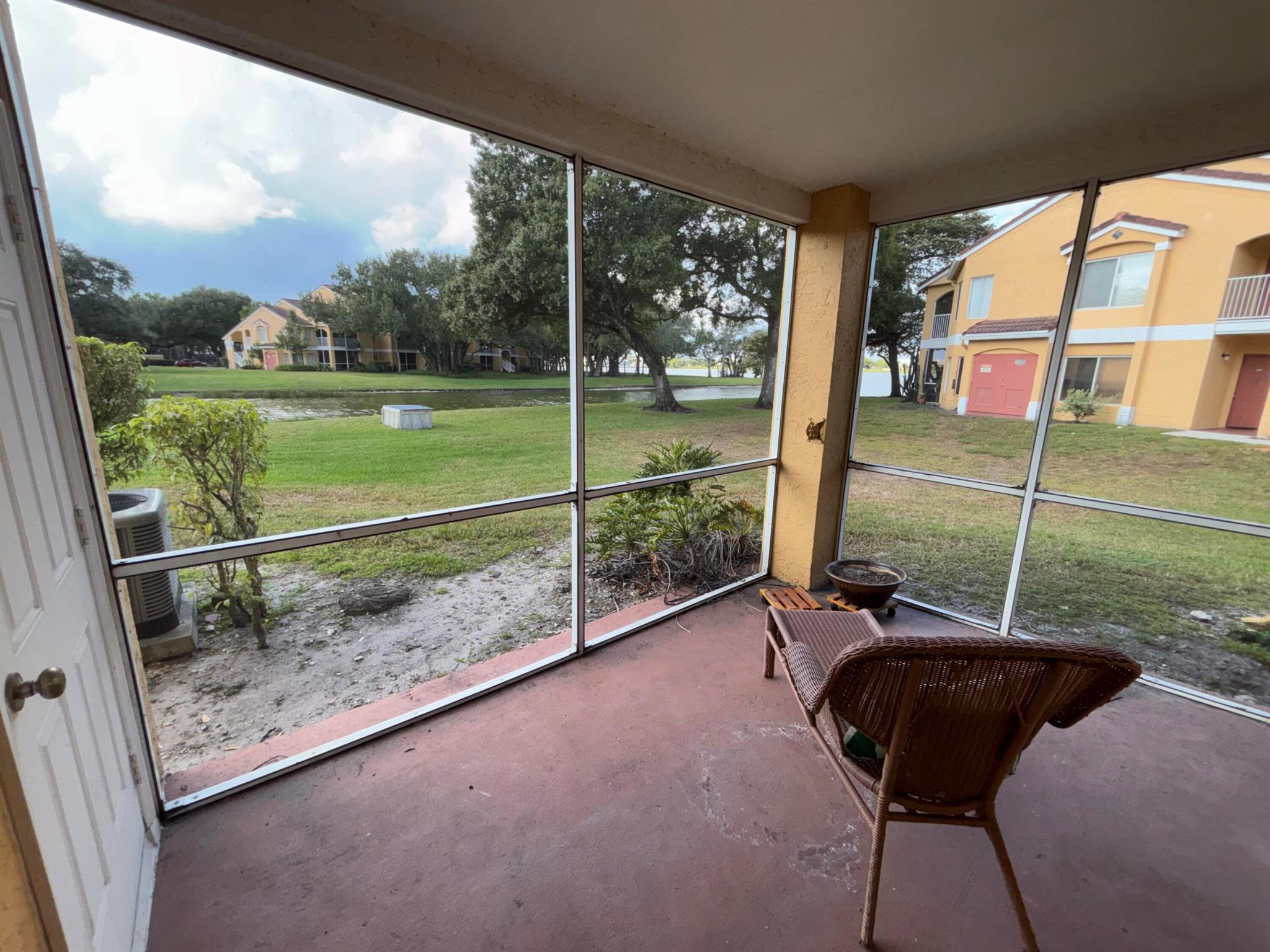 Sailboat Pointe Condos - Residential Lease