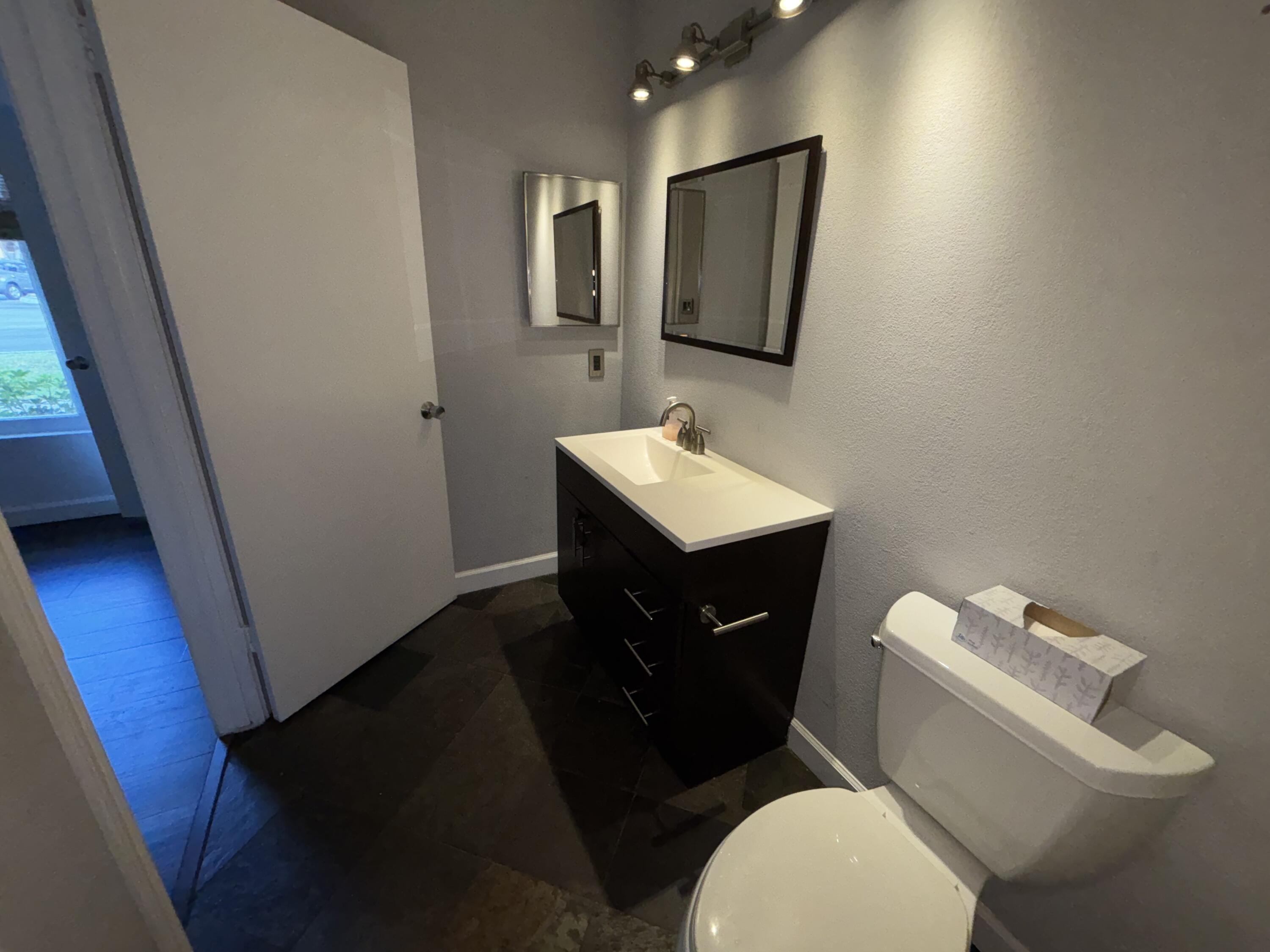 Sailboat Pointe Condos - Residential Lease