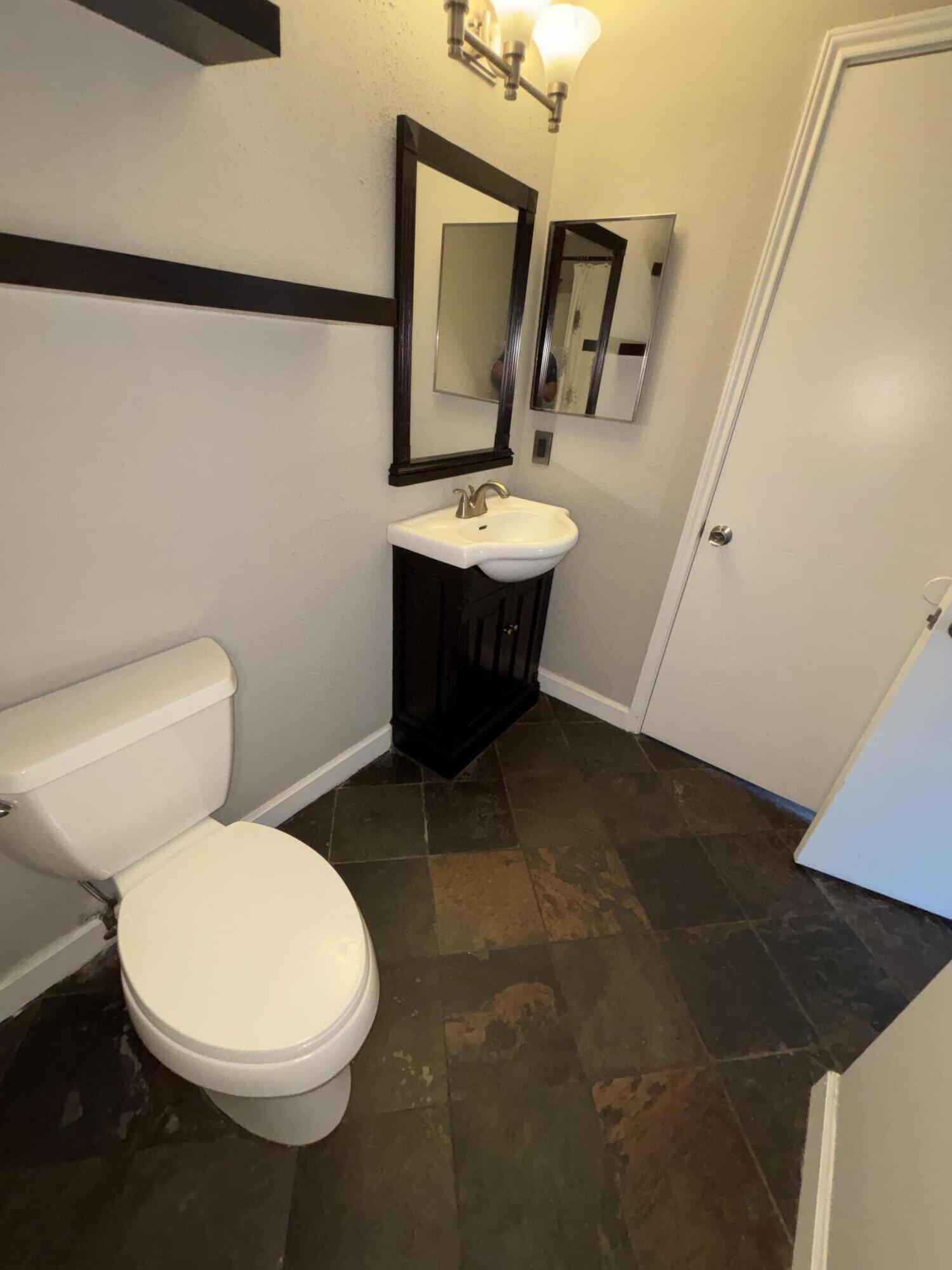 Sailboat Pointe Condos - Residential Lease