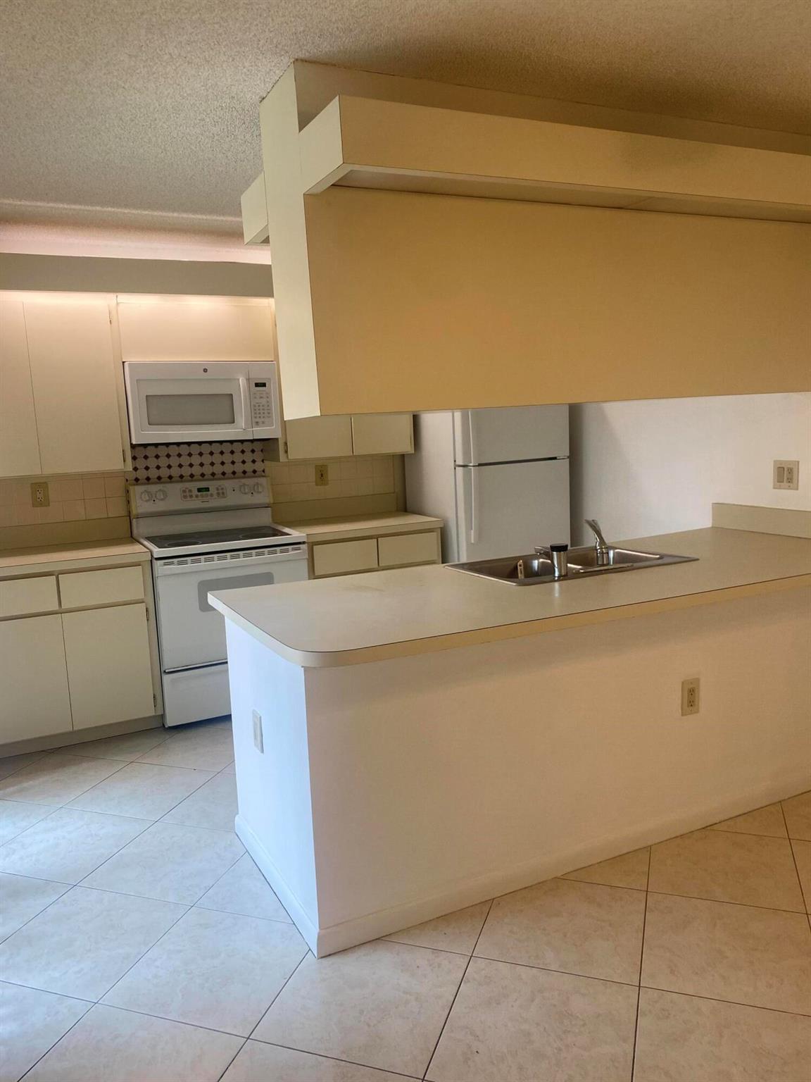 222 Live Oak Lane