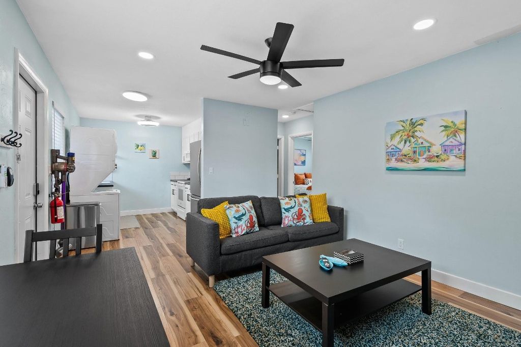 Photo of 1464 N Dixie Highway #2, Fort Lauderdale, FL 33304 (MLS # F10497195)