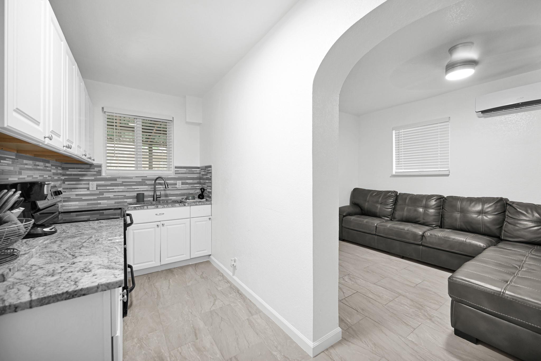 201 SE 23rd St 4