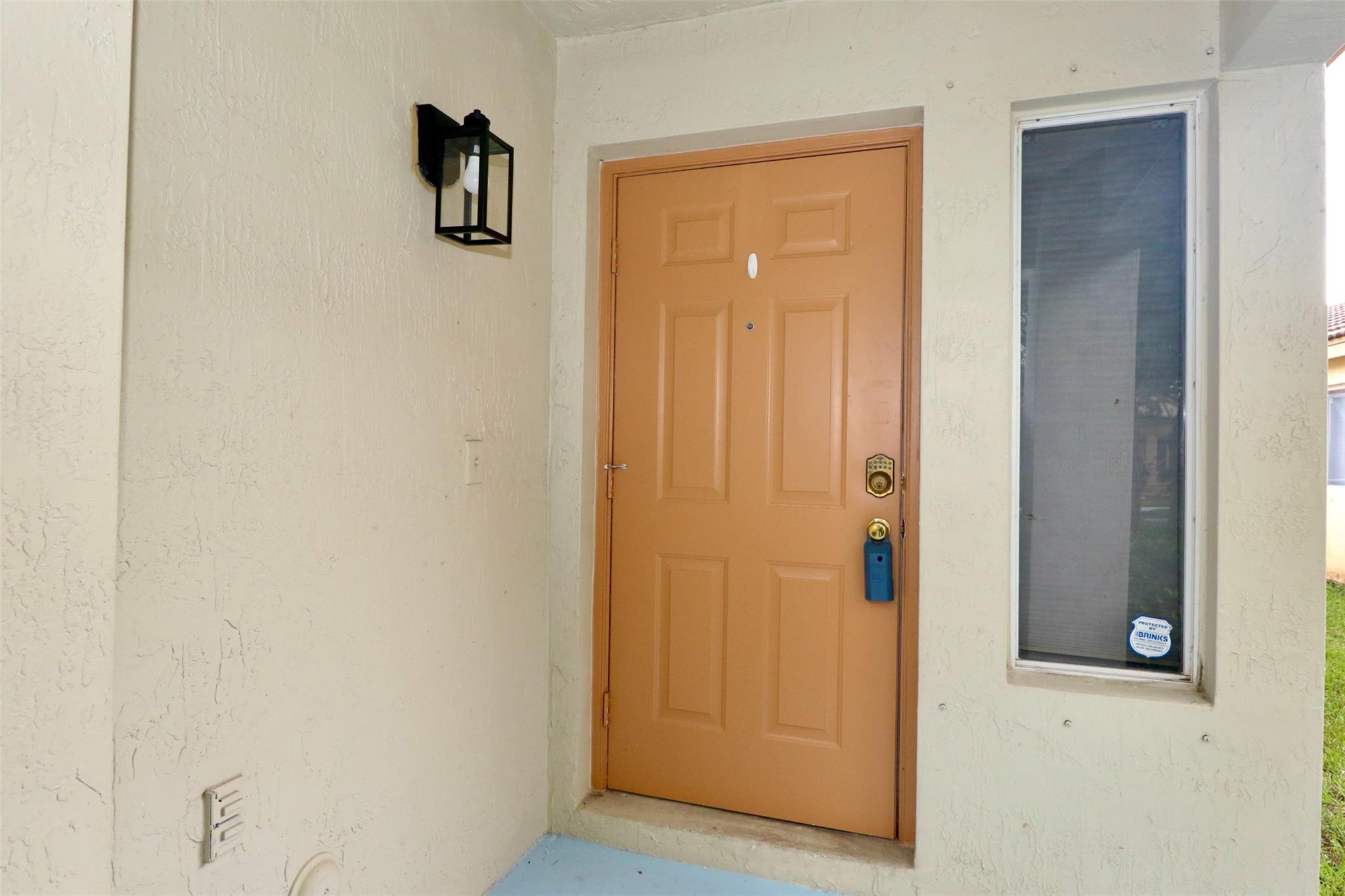 SECTORS 3 & 4 BOUNDARY PL - Residential Lease