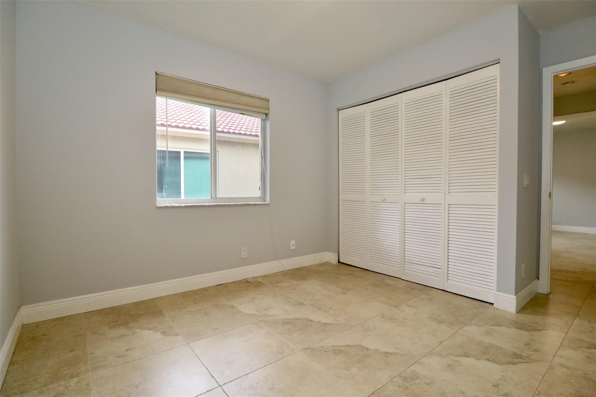 SECTORS 3 & 4 BOUNDARY PL - Residential Lease