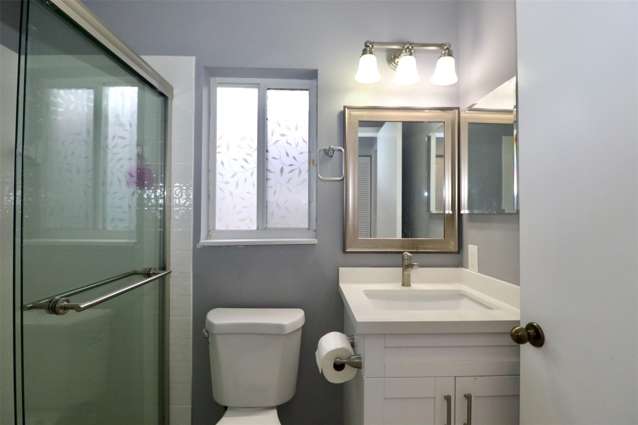 SECTORS 3 & 4 BOUNDARY PL - Residential Lease