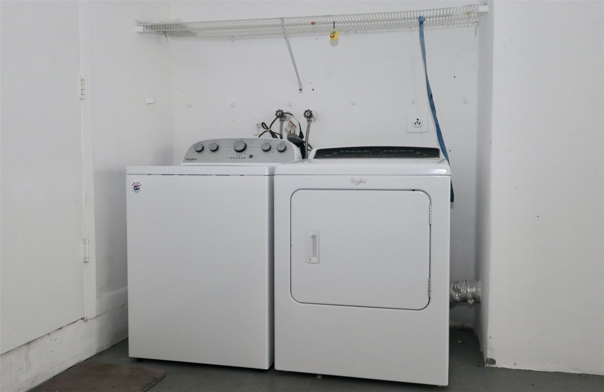 SECTORS 3 & 4 BOUNDARY PL - Residential Lease