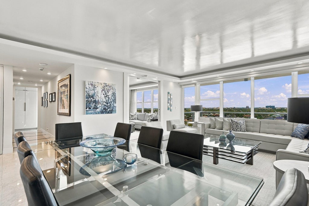 Photo of 3300 NE 36TH Street #1105, Fort Lauderdale, FL 33308 (MLS # B26076038)