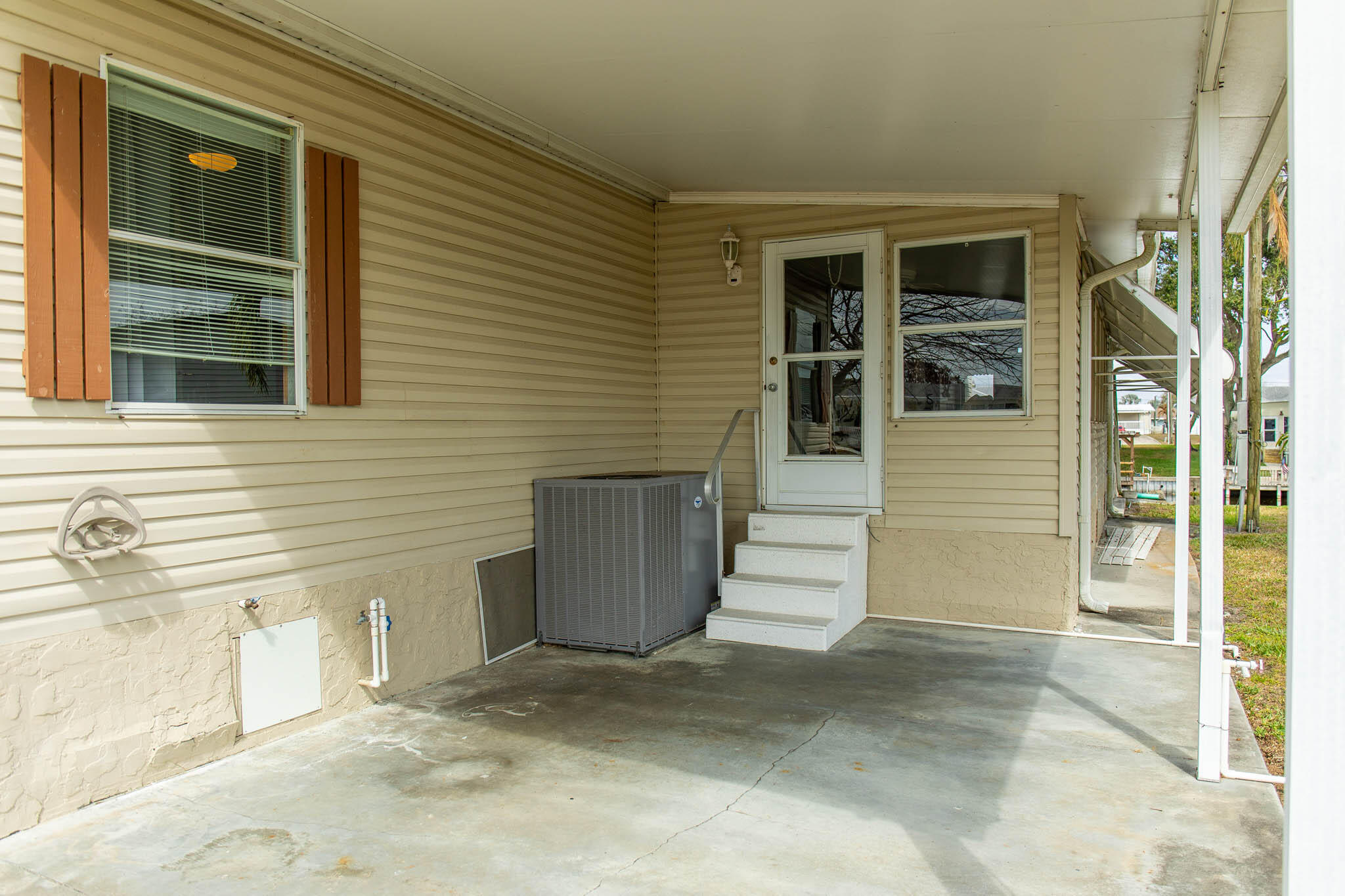 TAYLOR CREEK - Residential