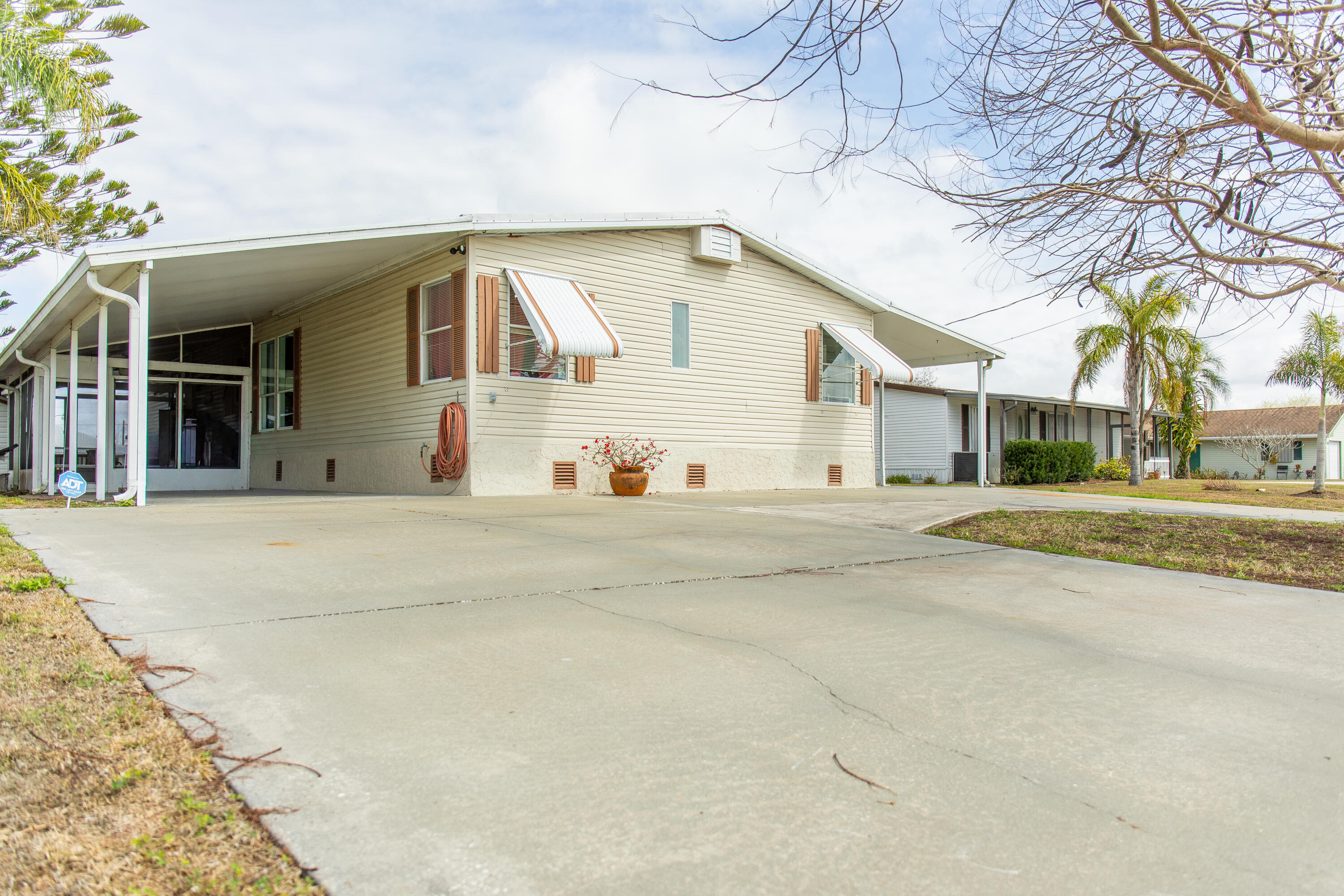 TAYLOR CREEK - Residential