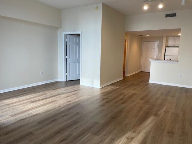 STRAND CONDO - Residential Lease