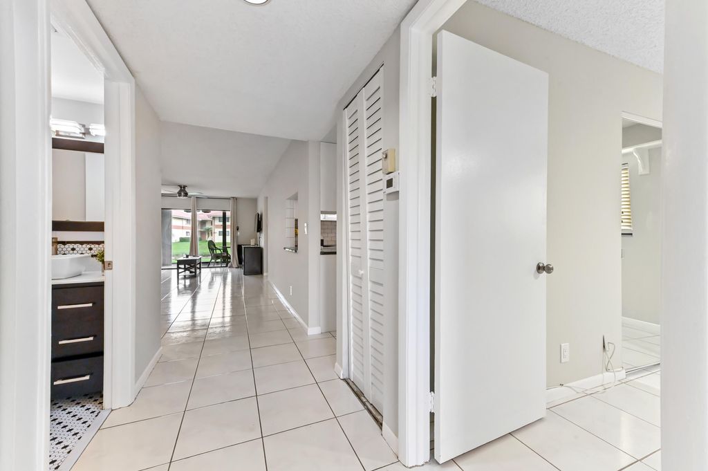 Photo of 15451 Pembridge Drive #207, Delray Beach, FL 33484 (MLS # R11099220)