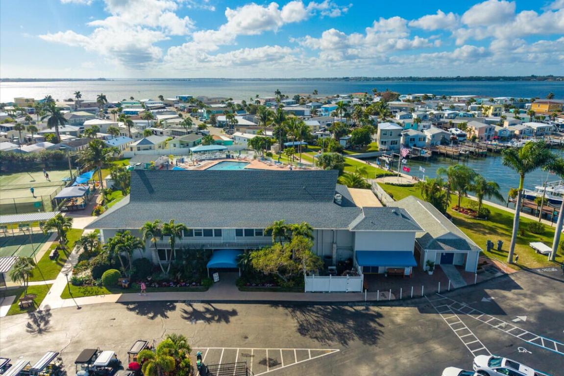 NETTLES ISLAND - Residential