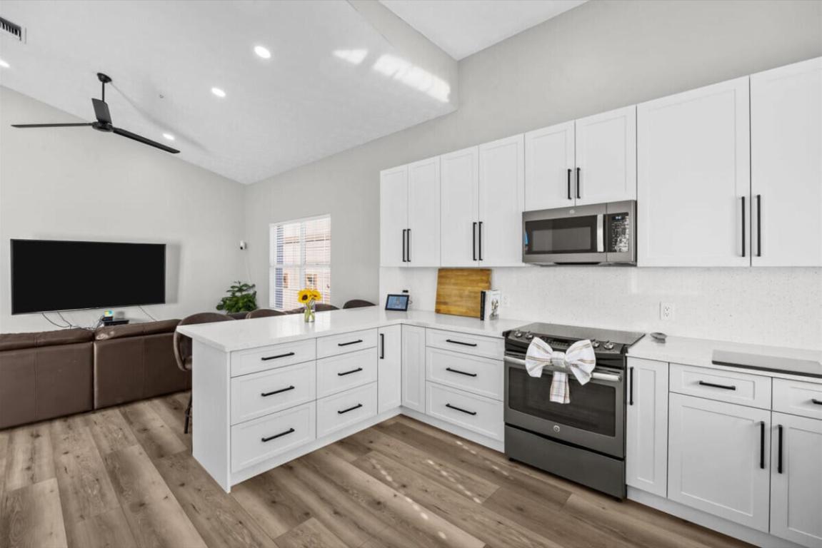 NETTLES ISLAND - Residential